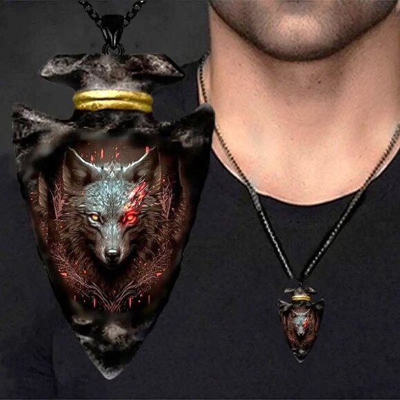Neklace Wolf Arrowhead Native Indian Pendant Edgy Chain Trendy Stylish Spirit - Picture 1 of 3